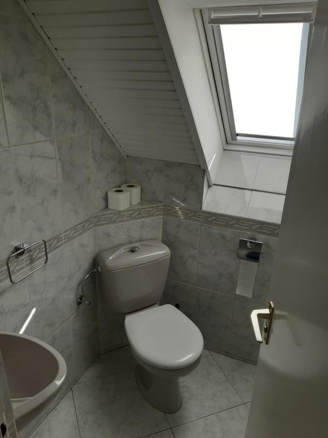 APARTMAN SOÓS -- Only for relaxation, not for party! Siófok Exterior foto