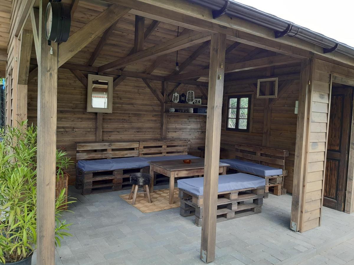 APARTMAN SOÓS -- Only for relaxation, not for party! Siófok Exterior foto